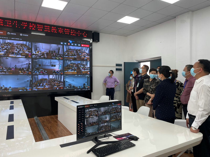 市政協(xié)領導蒞臨我校調研